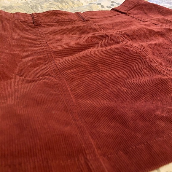 Forever 21 Skirt - Picture 4 of 5